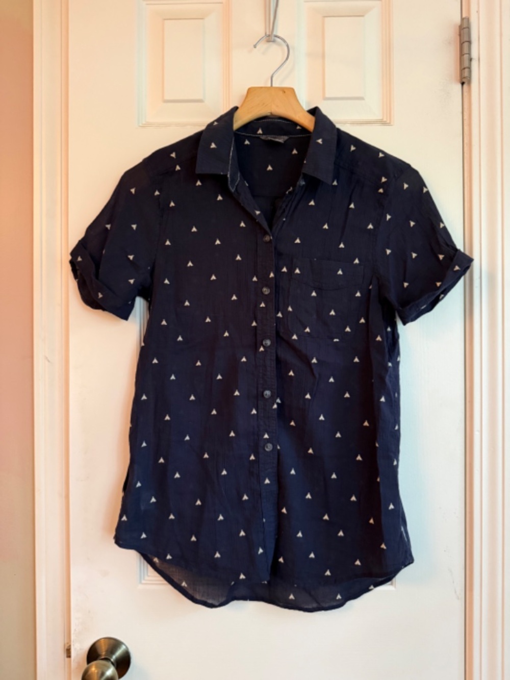 Eddie Bauer navy cotton camp shirt